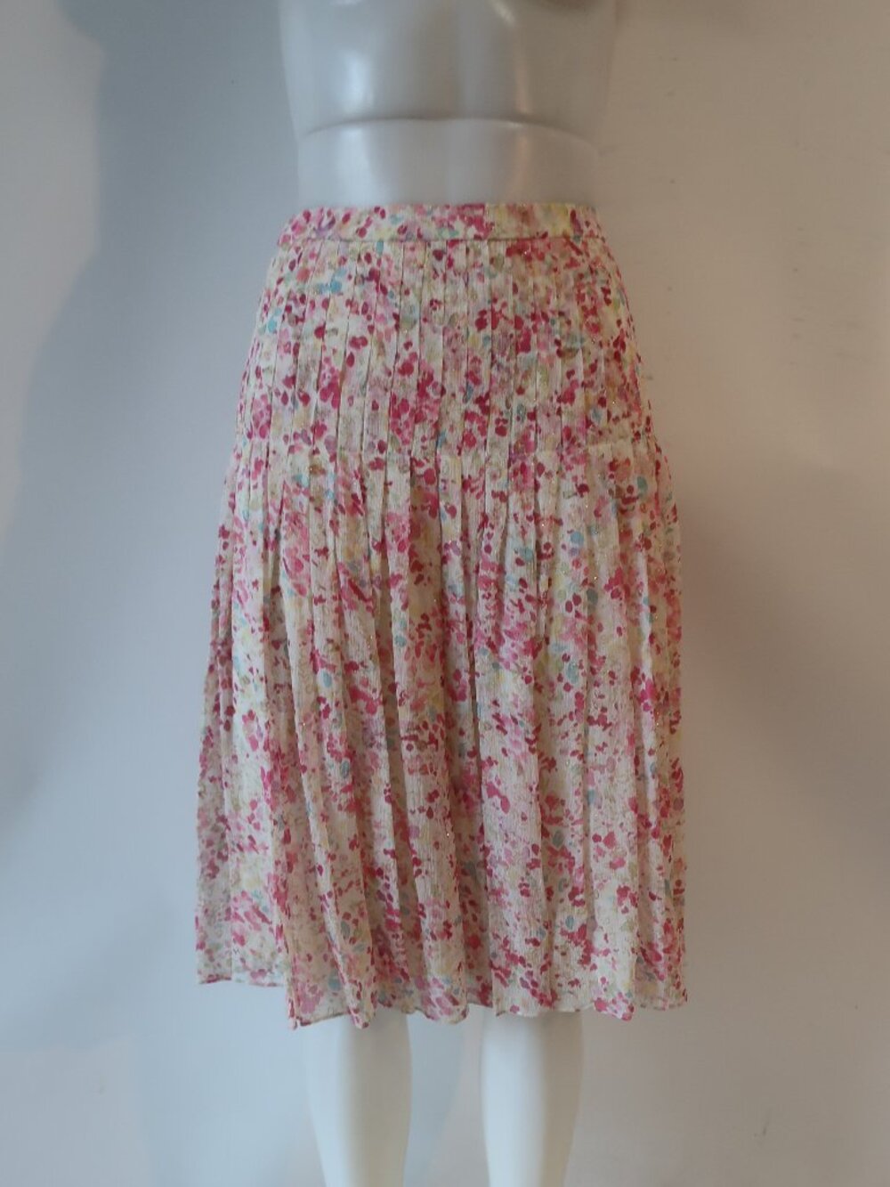 NWT Womens St. John Collection (Item- 30) Multicolor Silk Pleated Floral Skirt 6